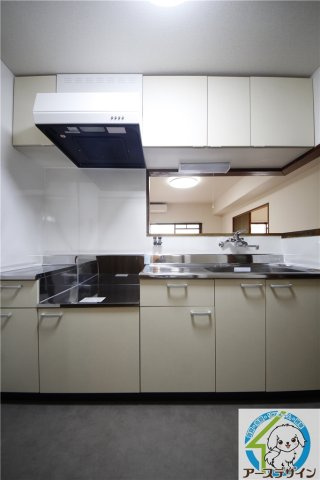 ロイヤルメゾン富士のキッチン