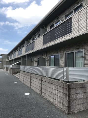 グランディールの外観|おしゃれな外観です