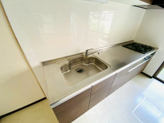 印旛郡酒々井町酒々井中古戸建のキッチン