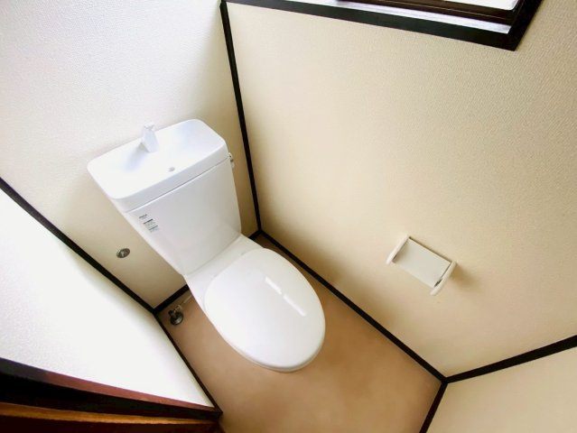 印旛郡酒々井町酒々井中古戸建のトイレ