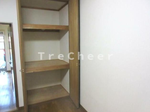 リトルアイランドA棟の収納