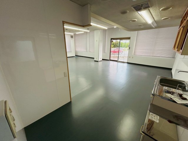 ピアノビルの内装