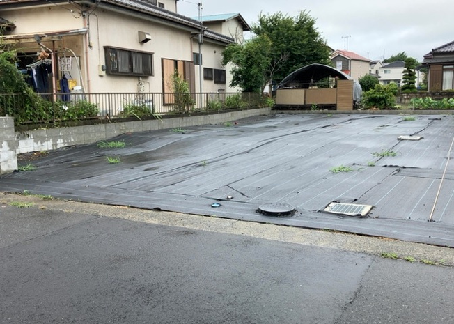 【外観】 | 家を建てる前提で土地を探している場合、地盤の丈夫さは譲れない条件の一つです。地盤が脆弱だと追加工事が必要となります。また、過去に地盤沈下や液状化現象を起こした土地は、できるだけ避けた方がいいでしょう。