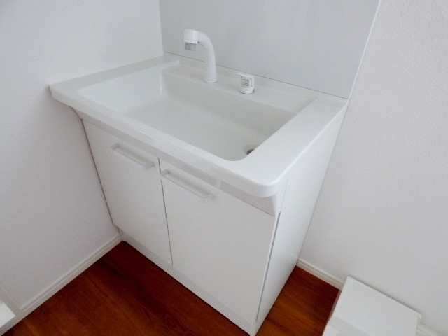 ソレイユ新見の洗面所