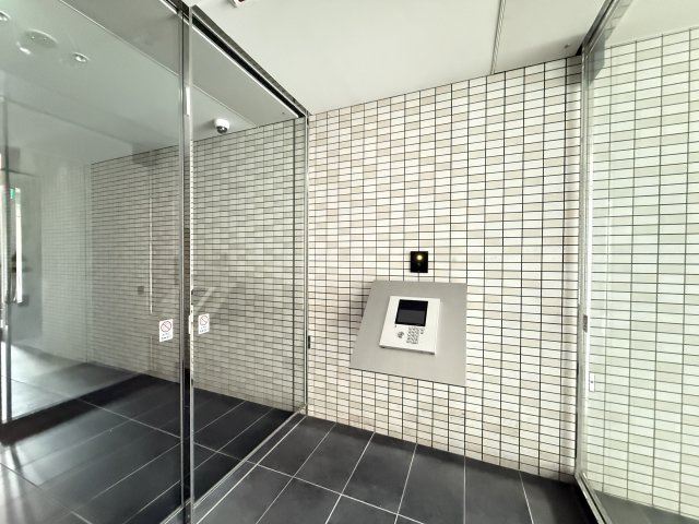 高知駅スクエアのエントランス