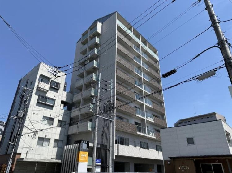 高知駅スクエアの外観