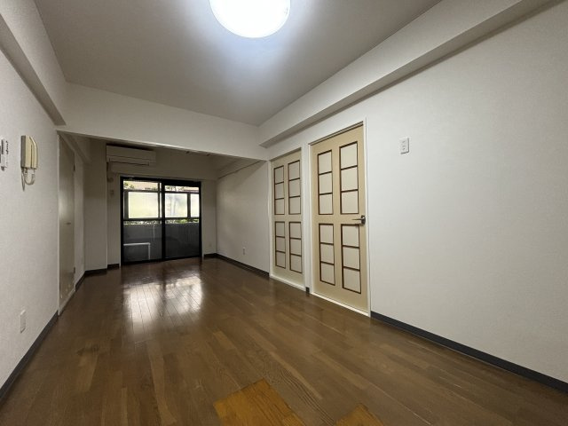 フジマンション末広の居間・リビング