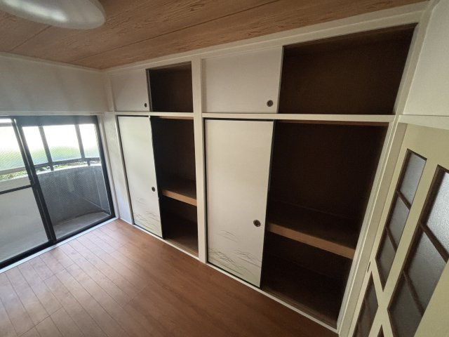 フジマンション末広の収納