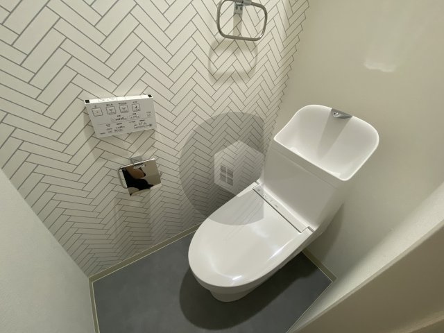 クリエオーレ大蓮東2のトイレ