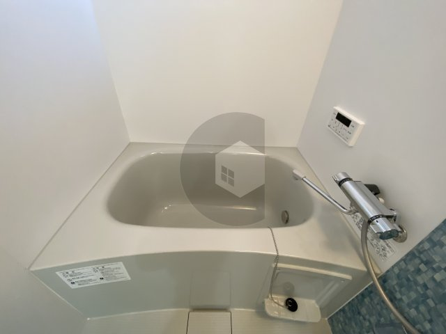 クリエオーレ大蓮東2の浴室