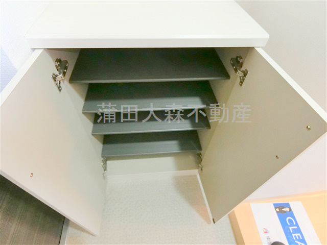 エクロール蒲田の収納|玄関収納