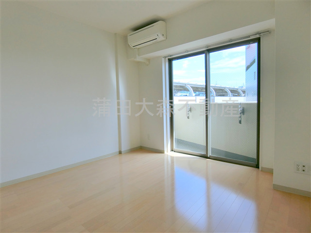 エクロール蒲田の居間・リビング