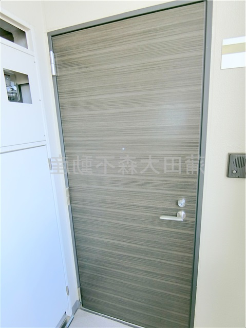 エクロール蒲田の玄関