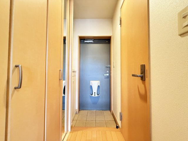 ユニティ二葉の玄関