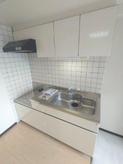 Ｙ’ｓ　Ｓｔａｇｅ　Ｗａｋａｍｉｙａのキッチン