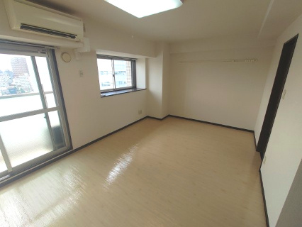 Ｙ’ｓ　Ｓｔａｇｅ　Ｗａｋａｍｉｙａの居間・リビング