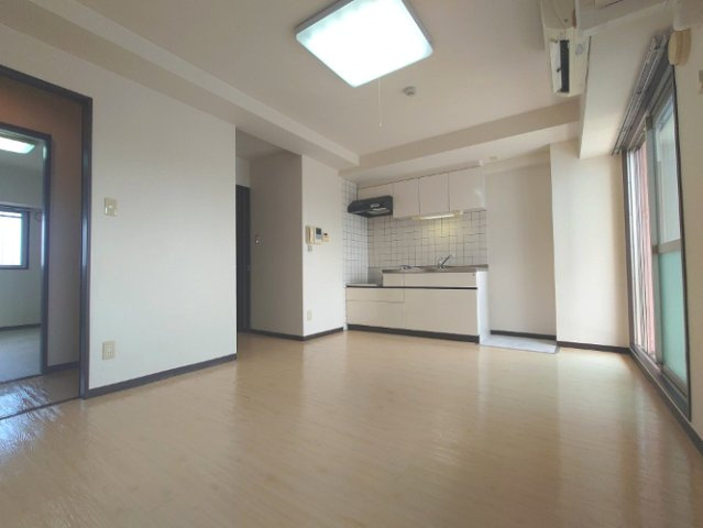 Ｙ’ｓ　Ｓｔａｇｅ　Ｗａｋａｍｉｙａの居間・リビング