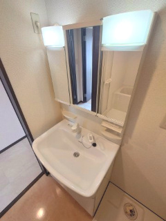 Ｙ’ｓ　Ｓｔａｇｅ　Ｗａｋａｍｉｙａの洗面所