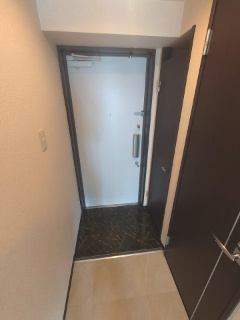 Ｙ’ｓ　Ｓｔａｇｅ　Ｗａｋａｍｉｙａの玄関