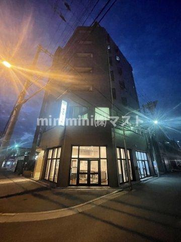 サンパレス弁天の外観