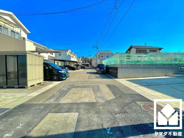 伏見区淀樋爪町　第7　2号棟の前面道路含む現地写真|11月8日　現地写真更新