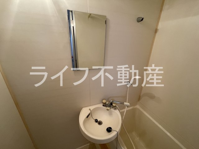 大宝枚岡グリーンヒルズの洗面所