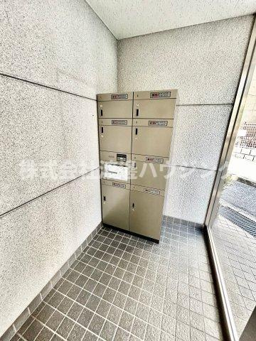 江坂ニュー白百合のその他共用部分|宅配BOX付き