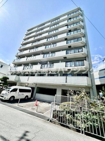 江坂ニュー白百合の外観