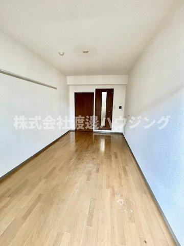 江坂ニュー白百合の寝室