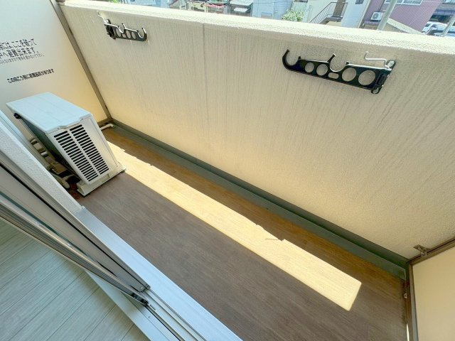 エグゼ新大阪南のバルコニー