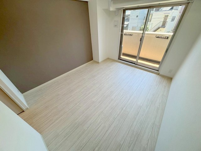 エグゼ新大阪南の居間・リビング