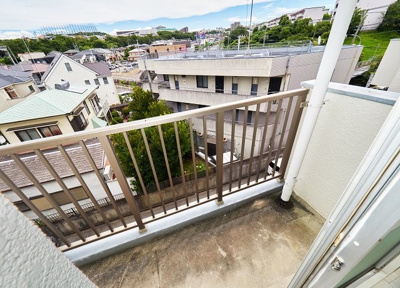 【バルコニー】 | 大沢マンション | 東面洋室バルコニー