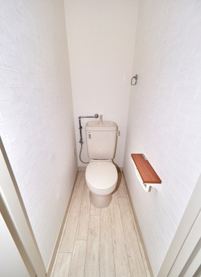 【トイレ】 | 大沢マンション | 温水洗浄便座の新設を予定しています