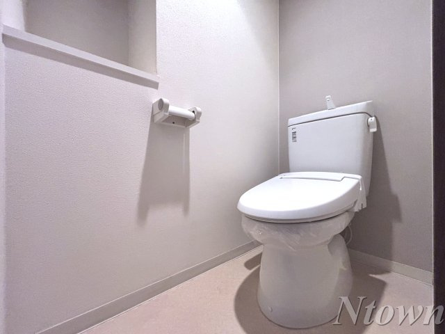 【トイレ】 | プレサンス名古屋STATIONビジュ | 落ち着いた色調のトイレです