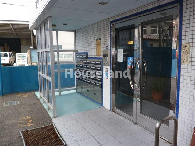 ブルーハイツ月読橋のエントランス