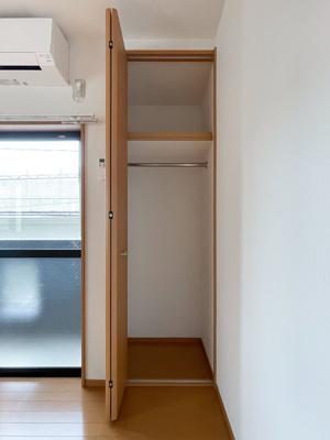 【収納】 | ピュア箱崎東七番館 | 別号室の写真になります。現況優先。