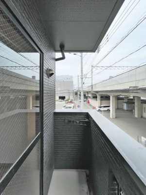 【バルコニー】 | ピュア箱崎東七番館 | ※別号室の写真になります。現況優先。
