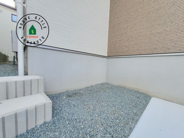 熊本市南区元三町3丁目第2-2棟（2号棟）　の庭|お庭で自由な時間を過ごせます。