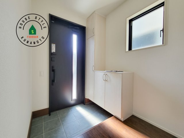 熊本市南区元三町3丁目第2-2棟（2号棟）　の防犯設備|二重ロックでしっかり防犯対策ができます。