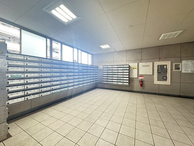 ポートアイランド住宅45号棟のその他共用部分|◎一階部分集合ポストです。