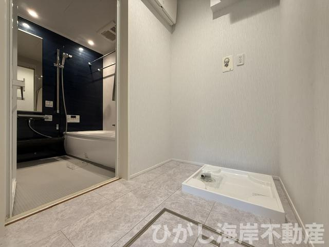 藤沢市辻堂東海岸2丁目　中古戸建の脱衣所|新規リフォーム完了！　脱衣スペース