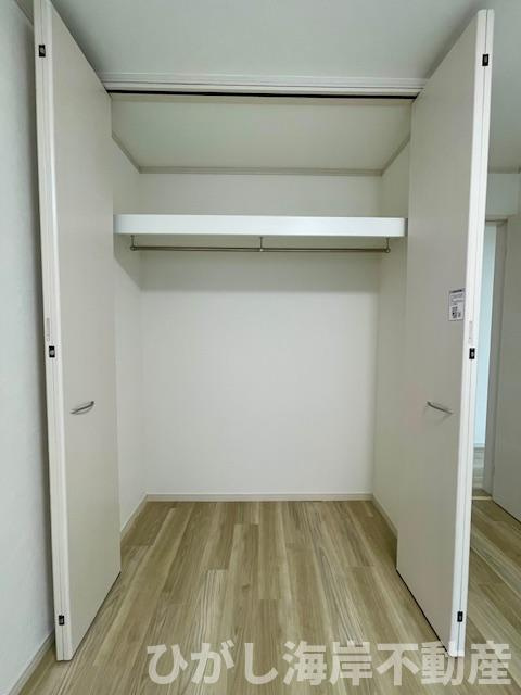 平塚市平塚３丁目　中古戸建の収納|新規リフォーム完了！　各居室　収納スペース付き