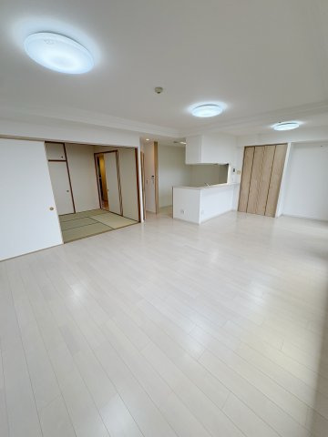 【居間・リビング】の画像