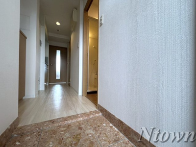 【玄関】 | S-FORT浄心 | 明るい玄関です