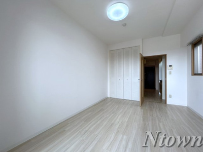 【居間・リビング】 | S-FORT浄心 | こちらのリビングで趣味の時間をお楽しみください