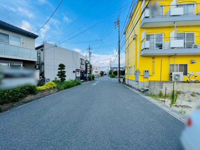 長久手市長配二丁目一棟売アパートのその他|前面道路④