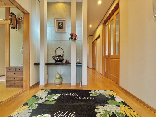 ひたちなか市大字高場中古戸建の玄関