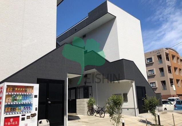 シャラロステ井尻