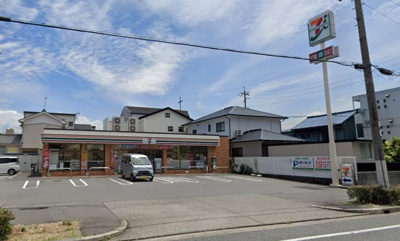 セブンイレブン名古屋稲永団地前店 徒歩4分。 260m