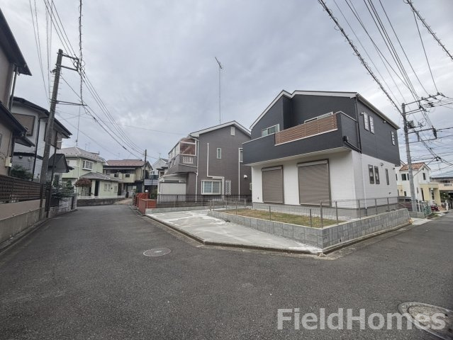 秦野市鶴巻南4丁目新築戸建て　3期1号棟の前面道路含む現地写真|前面道路含む現地写真です。
